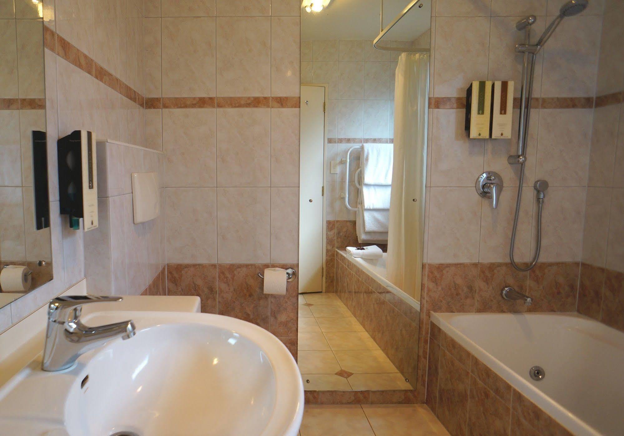 Cornwall Park Motor Inn Auckland Esterno foto